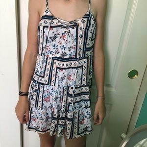 Lace up patterned dress